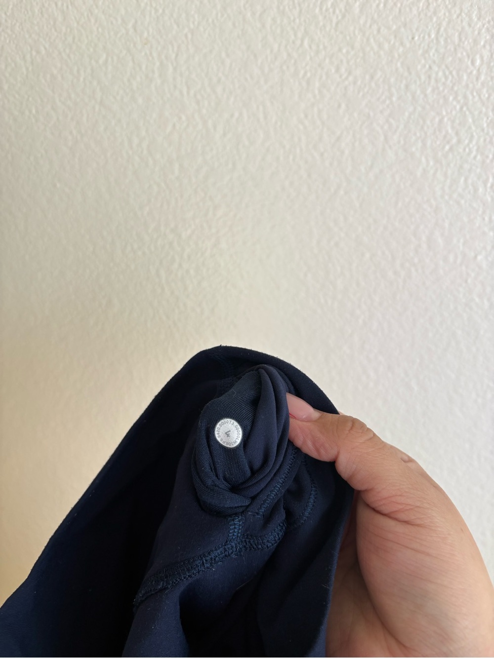 lululemon athletica High-Waist Navy Leggings - Picture 6 of 6